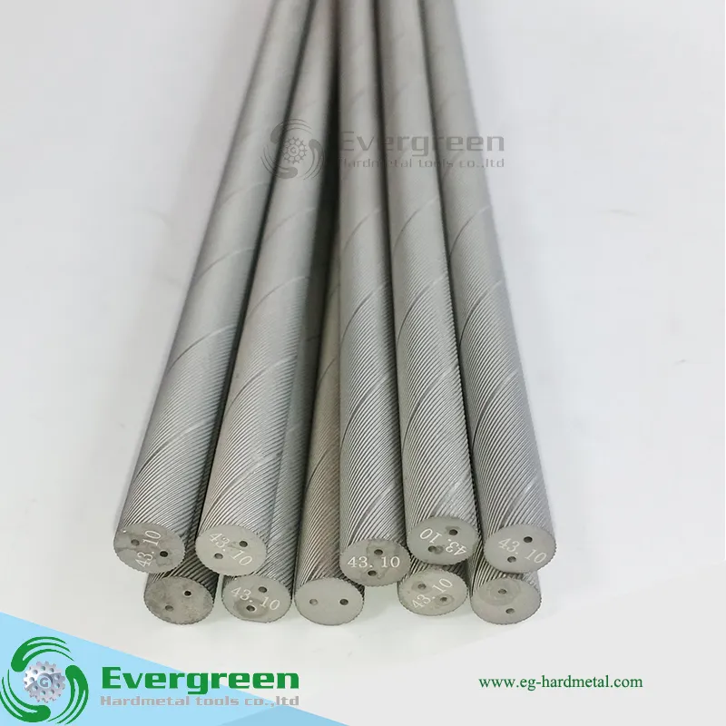 Fabricante fornecedor personalizado carboneto cimentado sólido polimento fino de moagem ou em branco para barra de perfuração de tungstênio hrc45 hrc55 hrc65 h6 h5 haste de furos de refrigerante cermet